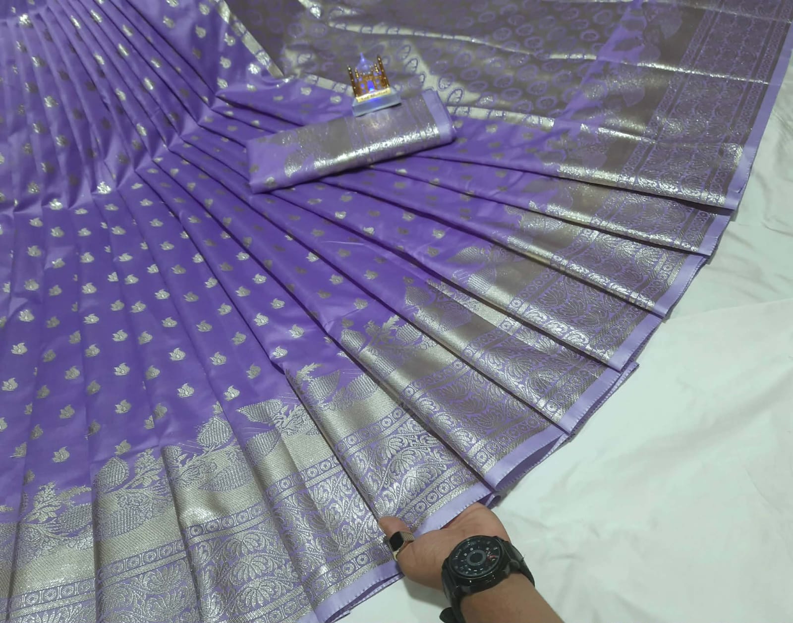 সফট সিল্ক কাতান  ১২.৫ হাত শাড়ি পাঁচটি গর্জিয়াস কালার