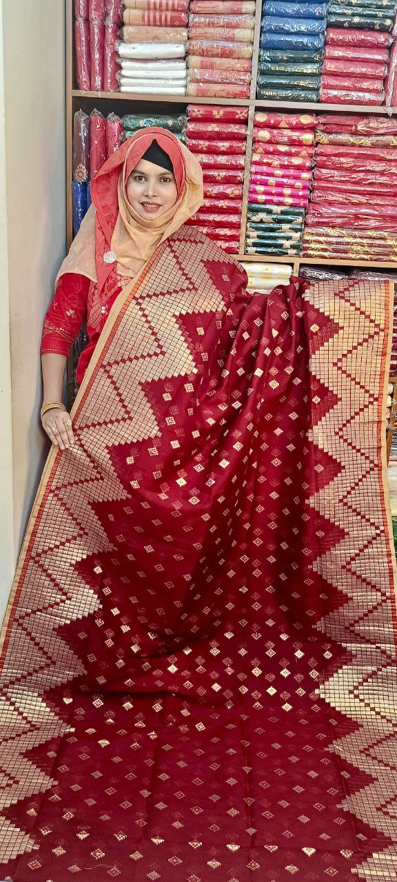 ঝিলিক জামদানী শাড়ি (Maron) - Maroon