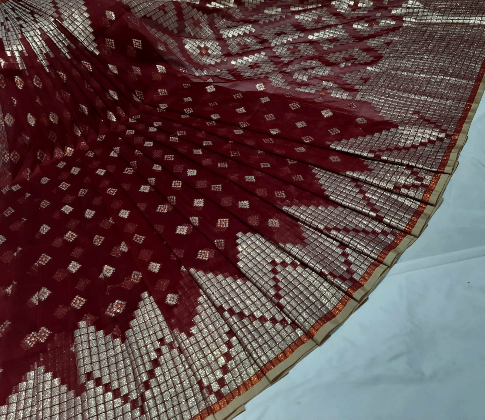 ঝিলিক জামদানী শাড়ি (Peacock Blue) - Peach