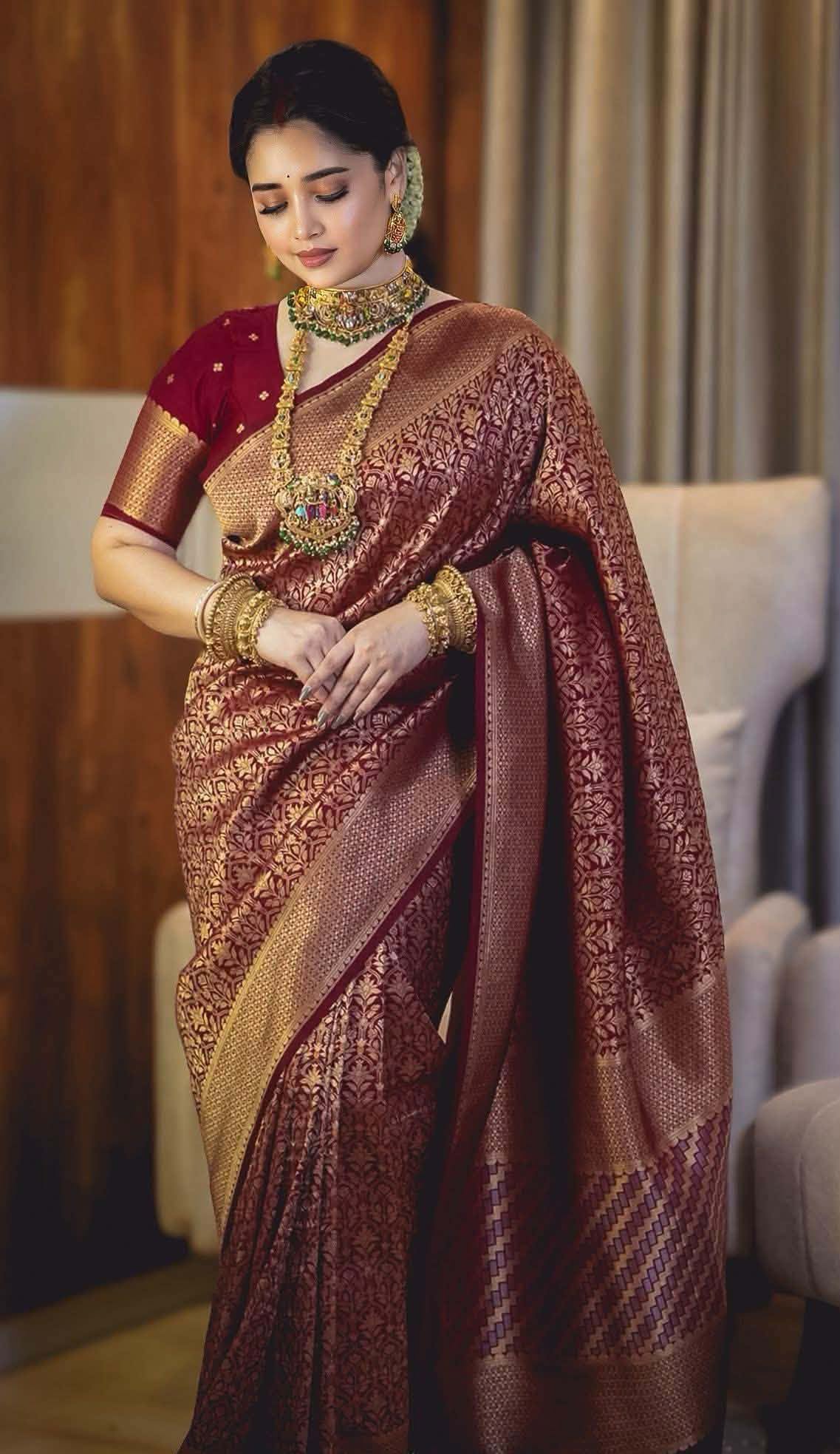 Marron Colour Kanchipuram Saree - Maroon